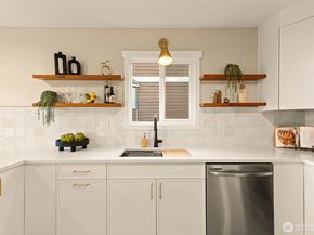 935 NW 61st Street, Seattle WA 98107