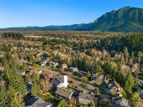 1315 11th Ct SW, North Bend WA 98045