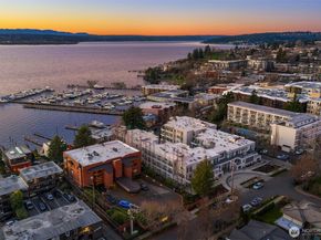 225 2nd Street S D7, Kirkland WA 98033