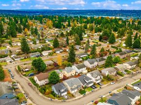 2632 NE 24th Court, Renton WA 98056