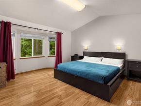 2632 NE 24th Court, Renton WA 98056