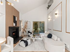 14640 NE 80th Place 32C, Redmond WA 98052