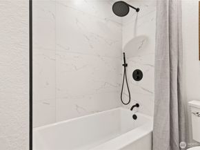 14640 NE 80th Place 32C, Redmond WA 98052