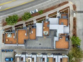 6400 Fauntleroy Way SW, Seattle WA 98136