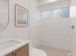 9020 13th Avenue NW A, Seattle WA 98117