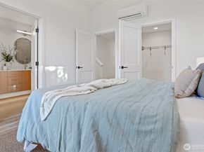 9020 13th Avenue NW A, Seattle WA 98117