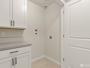 16823 Alder Way G3, Lynnwood WA 98037