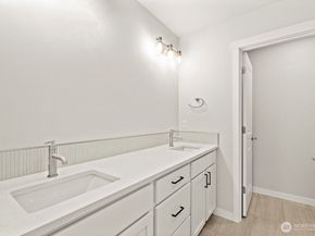 16823 Alder Way G3, Lynnwood WA 98037