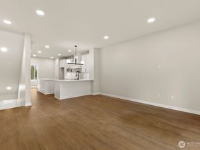 16823 Alder Way G3, Lynnwood WA 98037