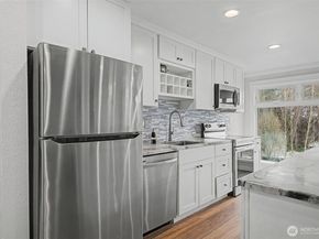 15142 65th Avenue S 313, Tukwila WA 98188