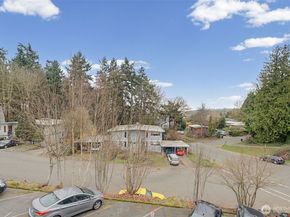 15142 65th Avenue S 313, Tukwila WA 98188