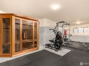 17645 SE 196th Drive, Renton WA 98058