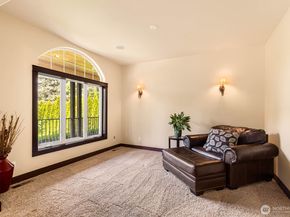 17645 SE 196th Drive, Renton WA 98058