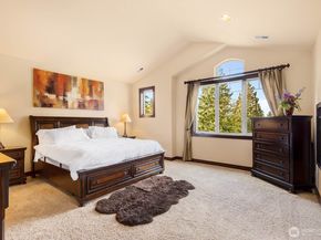 17645 SE 196th Drive, Renton WA 98058