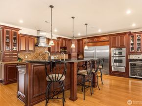 17645 SE 196th Drive, Renton WA 98058