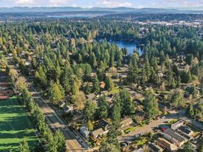 12834 Ashworth Avenue N, Seattle WA 98133