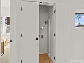 12834 Ashworth Avenue N, Seattle WA 98133