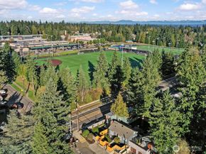 12834 Ashworth Avenue N, Seattle WA 98133