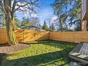 12834 Ashworth Avenue N, Seattle WA 98133