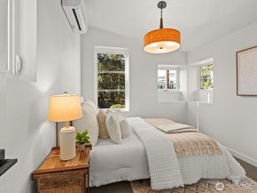 12834 Ashworth Avenue N, Seattle WA 98133