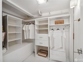 2914 E Madison Street 209, Seattle WA 98112