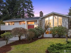 5207 154th Avenue NE, Redmond WA 98052