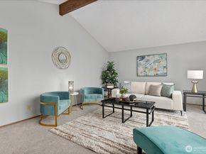 5207 154th Avenue NE, Redmond WA 98052