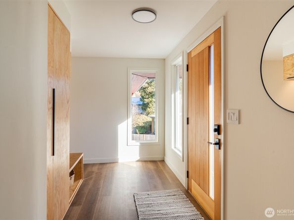 1040 NE 154th Street, Shoreline WA 98155