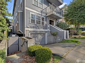 506 NE 73rd Street 1A, Seattle WA 98115