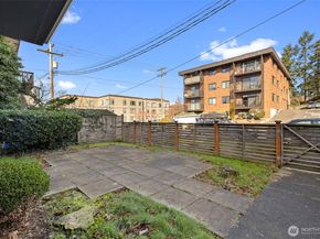 506 NE 73rd Street 1A, Seattle WA 98115