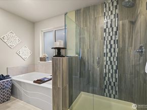 932 121st Avenue SE, Lake Stevens WA 98258