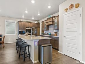 932 121st Avenue SE, Lake Stevens WA 98258