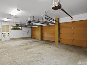 5511 104th Avenue NE, Kirkland WA 98033