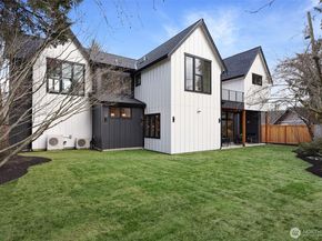 8217 22nd Place NE, Seattle WA 98115