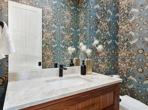 8217 22nd Place NE, Seattle WA 98115