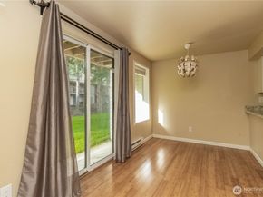 17425 119th Lane SE D12, Renton WA 98058