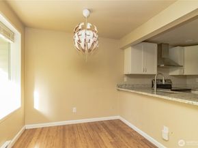 17425 119th Lane SE D12, Renton WA 98058