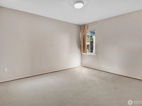 10742 Lakeside Avenue NE, Seattle WA 98125