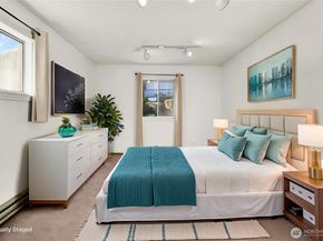 10742 Lakeside Avenue NE, Seattle WA 98125