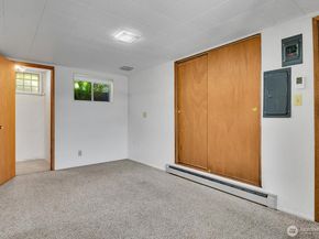 10742 Lakeside Avenue NE, Seattle WA 98125