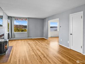 10742 Lakeside Avenue NE, Seattle WA 98125