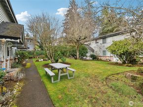 7909 218th Street SW 4, Edmonds WA 98026