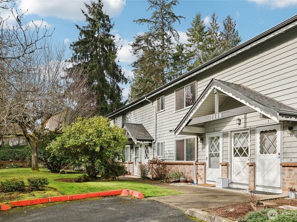 7909 218th Street SW 4, Edmonds WA 98026