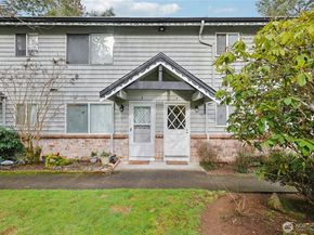 7909 218th Street SW 4, Edmonds WA 98026