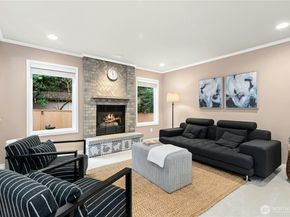 23502 25th Drive SE, Bothell WA 98021