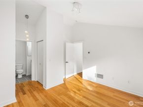 2017 NW 59th Street A, Seattle WA 98107