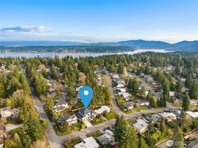 312 160th Avenue NE, Bellevue WA 98008