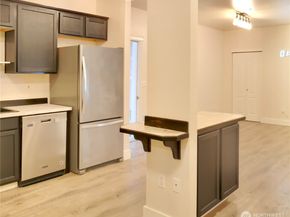 15806 18th Ave W A101, Lynnwood WA 98087