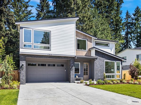 12813 NE 65th Lane, Kirkland WA 98033