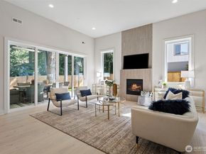 12813 NE 65th Lane, Kirkland WA 98033